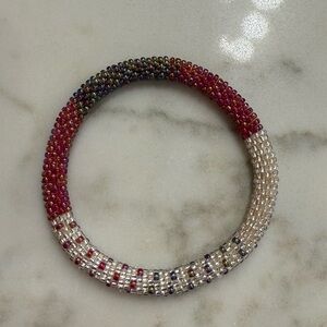 ❤️🔥Like New! Sashka Co - “Berry Smash” Glass Seed Bead Bracelet